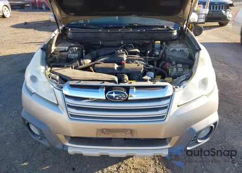 2014 Subaru Outback 2.5I Limited z USA, uszkodzony, nr VIN 4S4BRBLC5E3286980